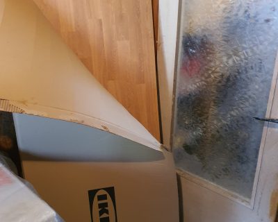 Naujo IKEA SÄLJAN stalviršio gabalas 168 cm