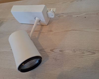 Prožektoriniai šviestuvai su Multi adapter GA69 – 6A, 250V (Viso 19vnt.)