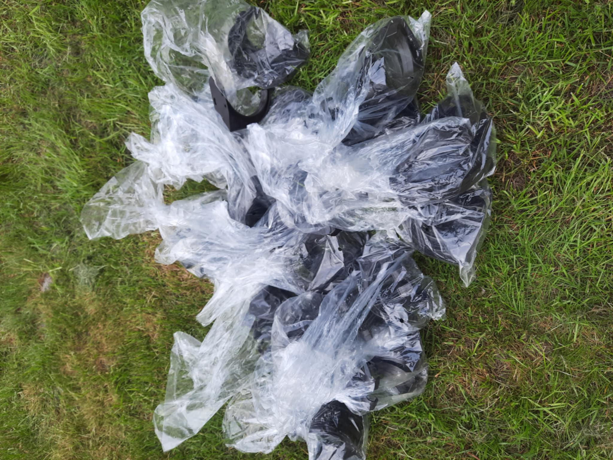 Lietaus lataku laikikliai