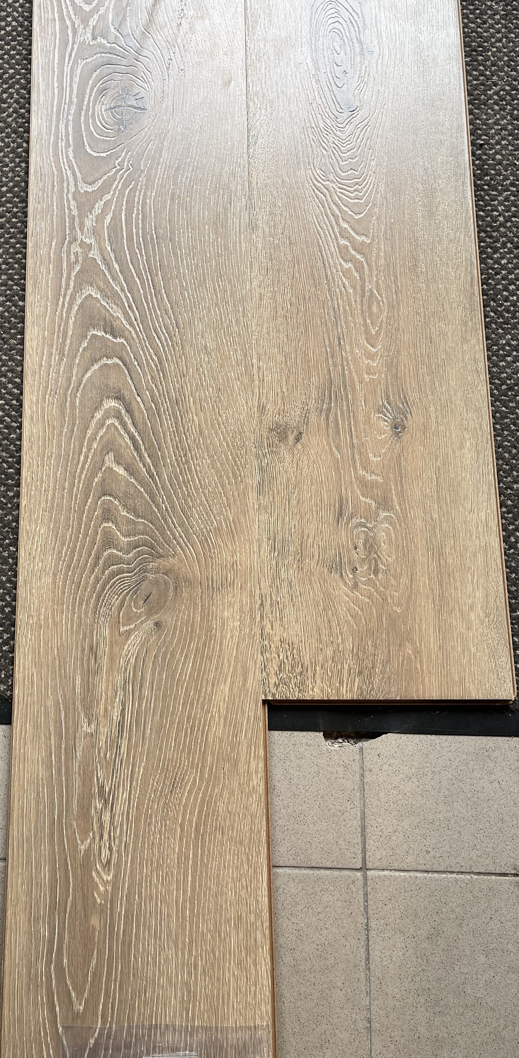 Laminatas ASMARA Dakar Oak impregnuotas vašku 33 klasės