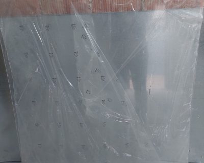 Plastiko 4mm.storio lapas