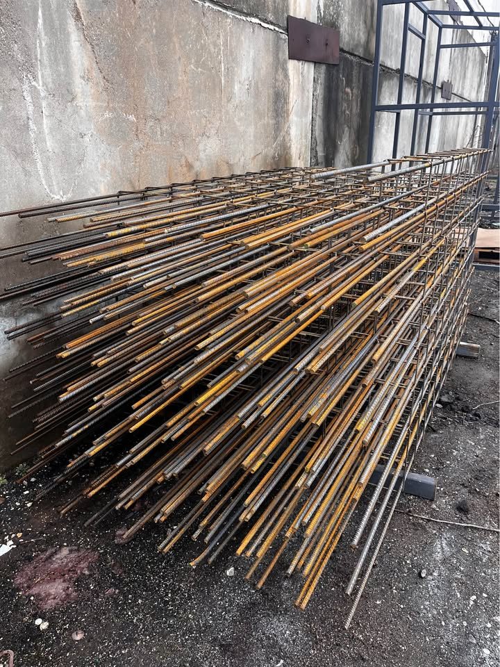 Poliai 2600 × 150 × 150