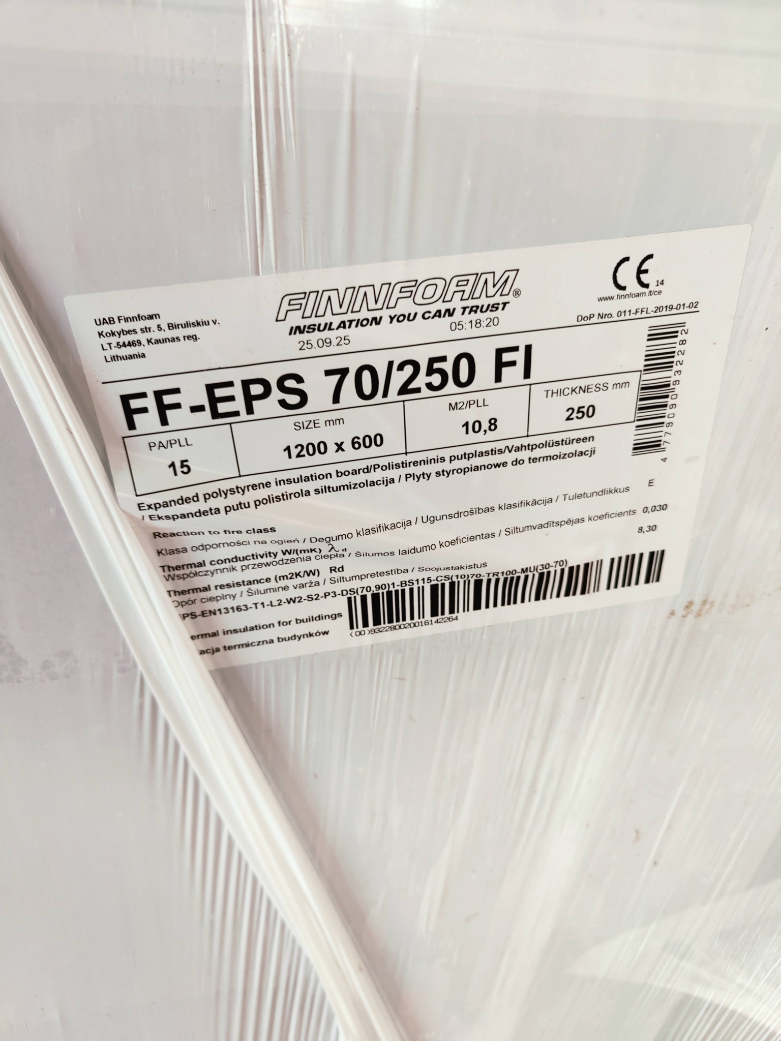 Neišpakuotą neoporo pakuotė FF-EPS 70, 250 mm storio, 10,8 m2. Lygus, nefrezuotas. Druskininkai
