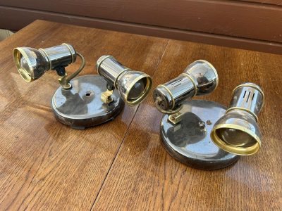 Metaliniai šviestuvai 2 vnt