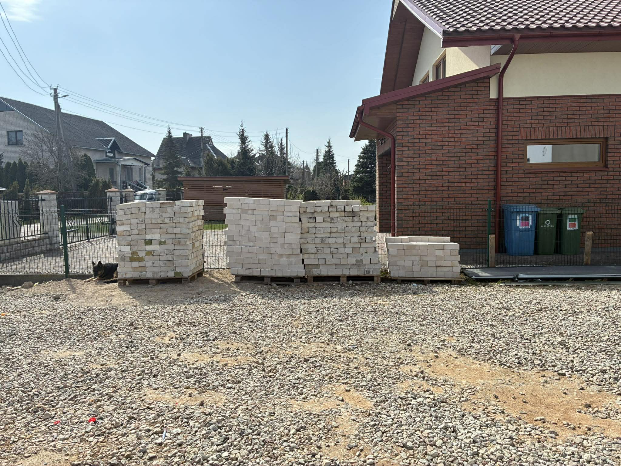 Baltos silikatinės plytos