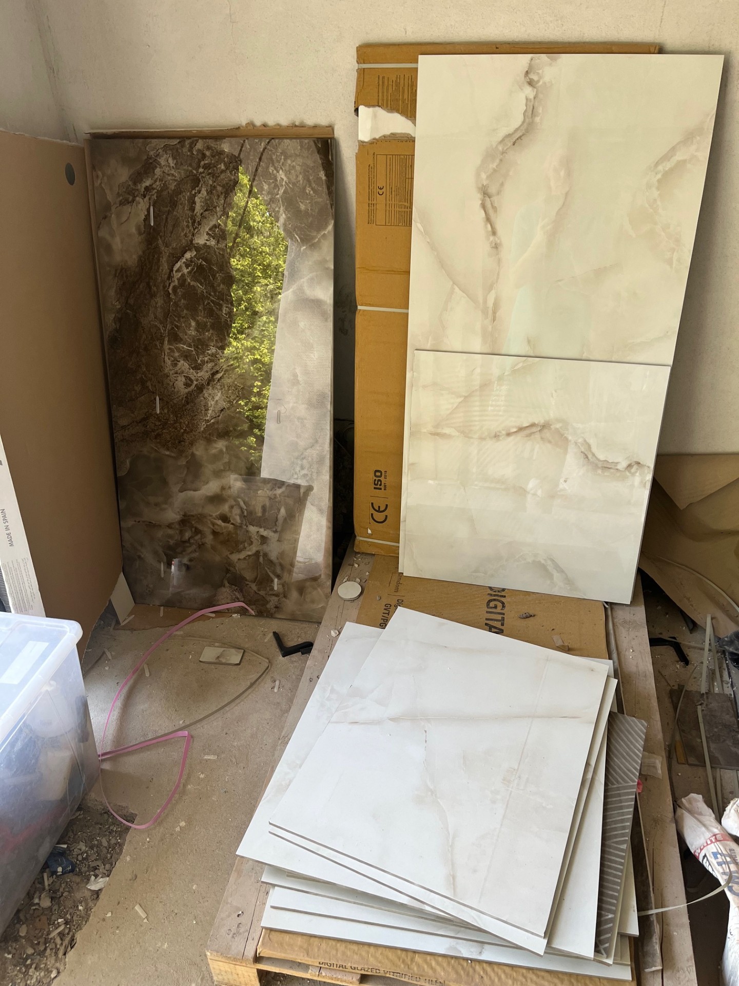 gipso kartono plokstes,sienu, grindu plyteles