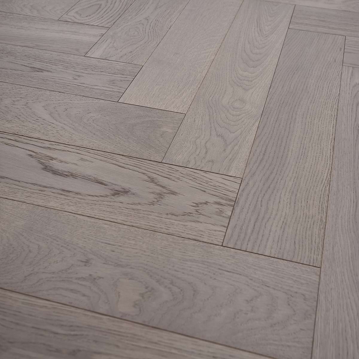 Parketlentės ME Floor Angliška eglutė 125mm Ąžuolas Nature Elegant