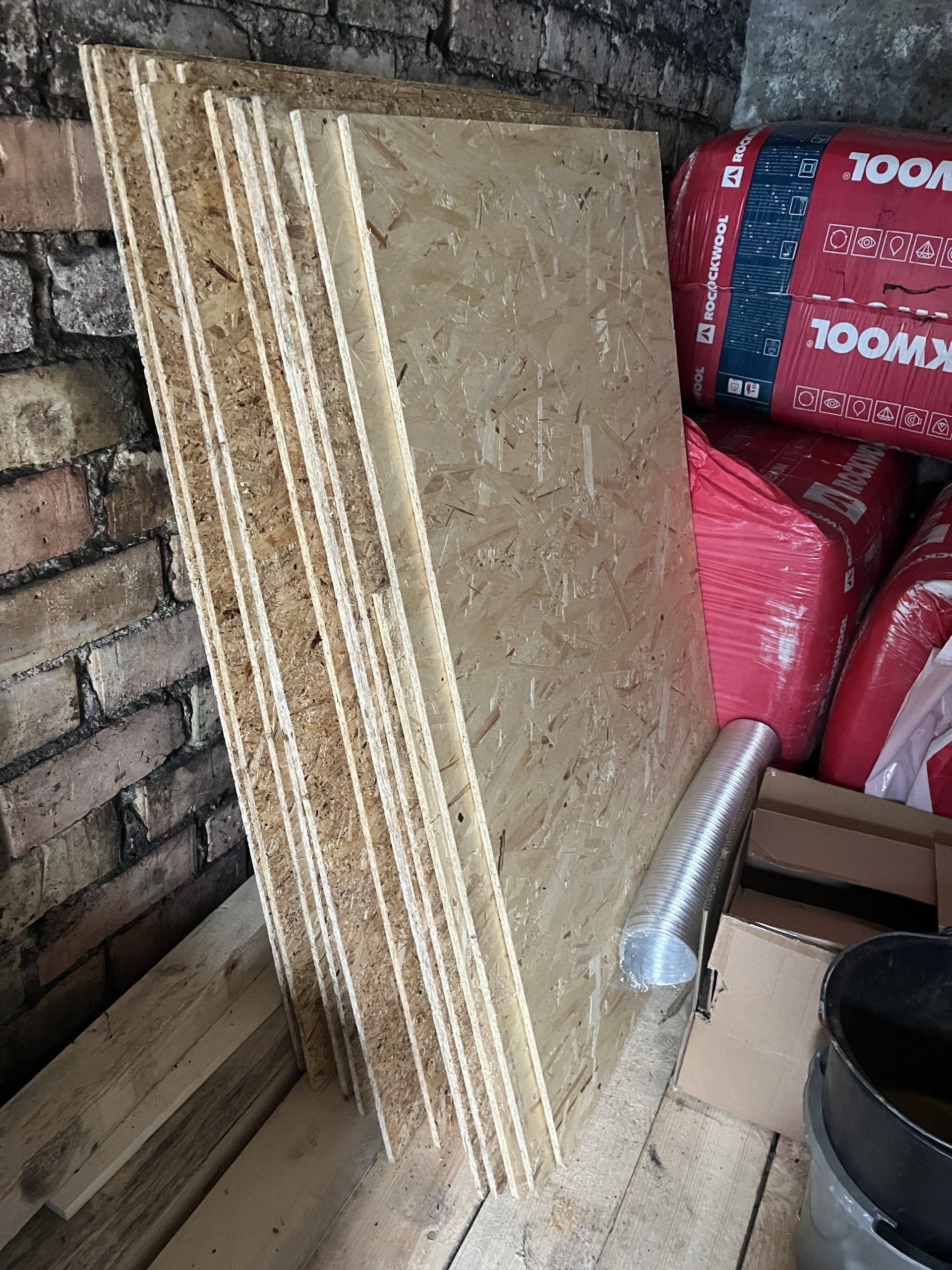 Osb plokšte 118x78x10mm 24vnt