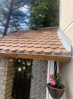 Molinės čerpės “Žvynai” (Biber) – nenaudotos, gamyklinėse pakuotėse, galima pirkti mažais kiekiais